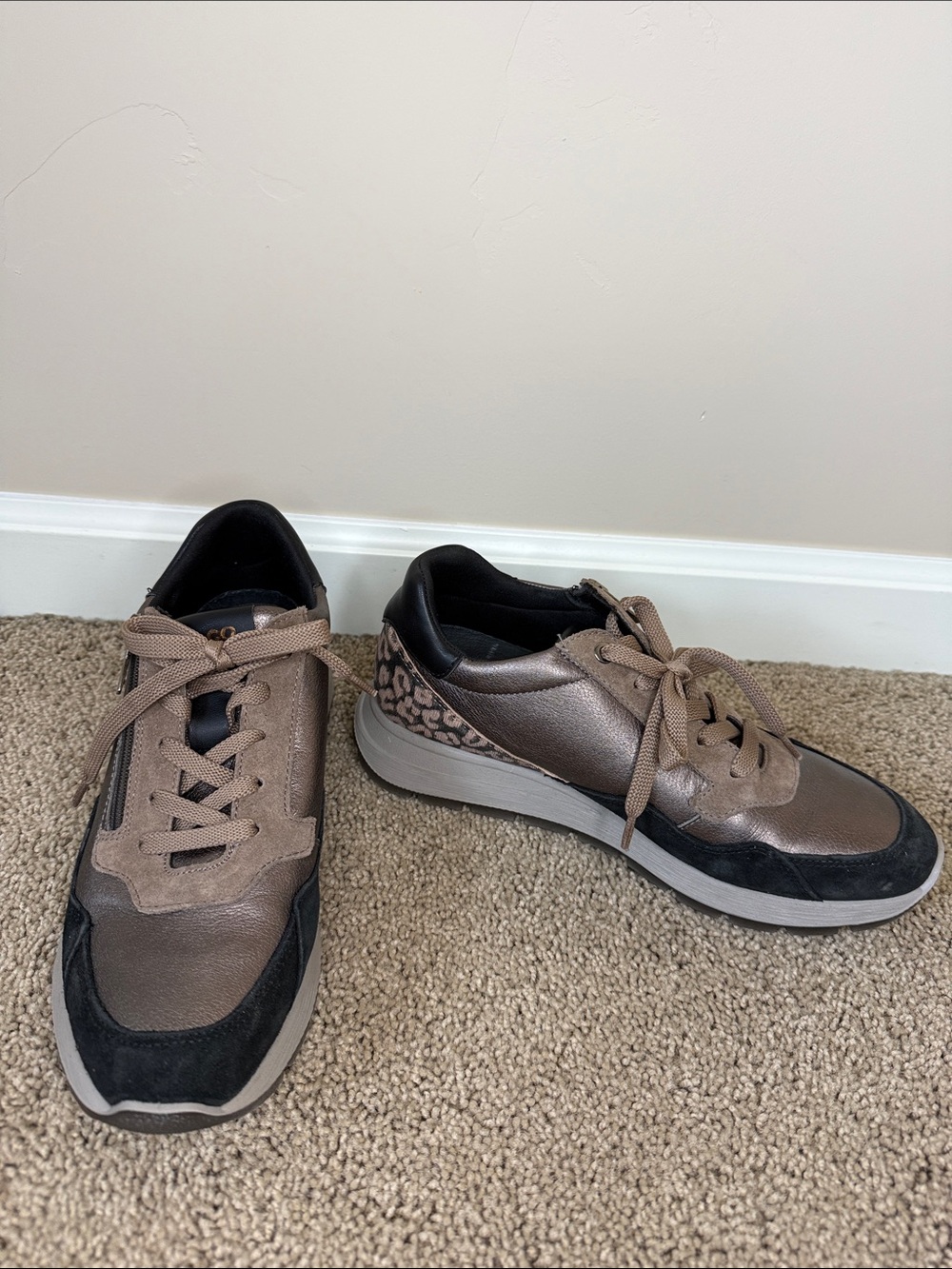 Igi&Co | Metallic & Black Women's Sneakers with Leopard Heel Accent | Size 39